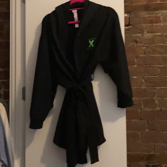 FOREVER SAVAGE FENTY BLACK NEON SHORT ROBE M-L - Picture 5 of 8